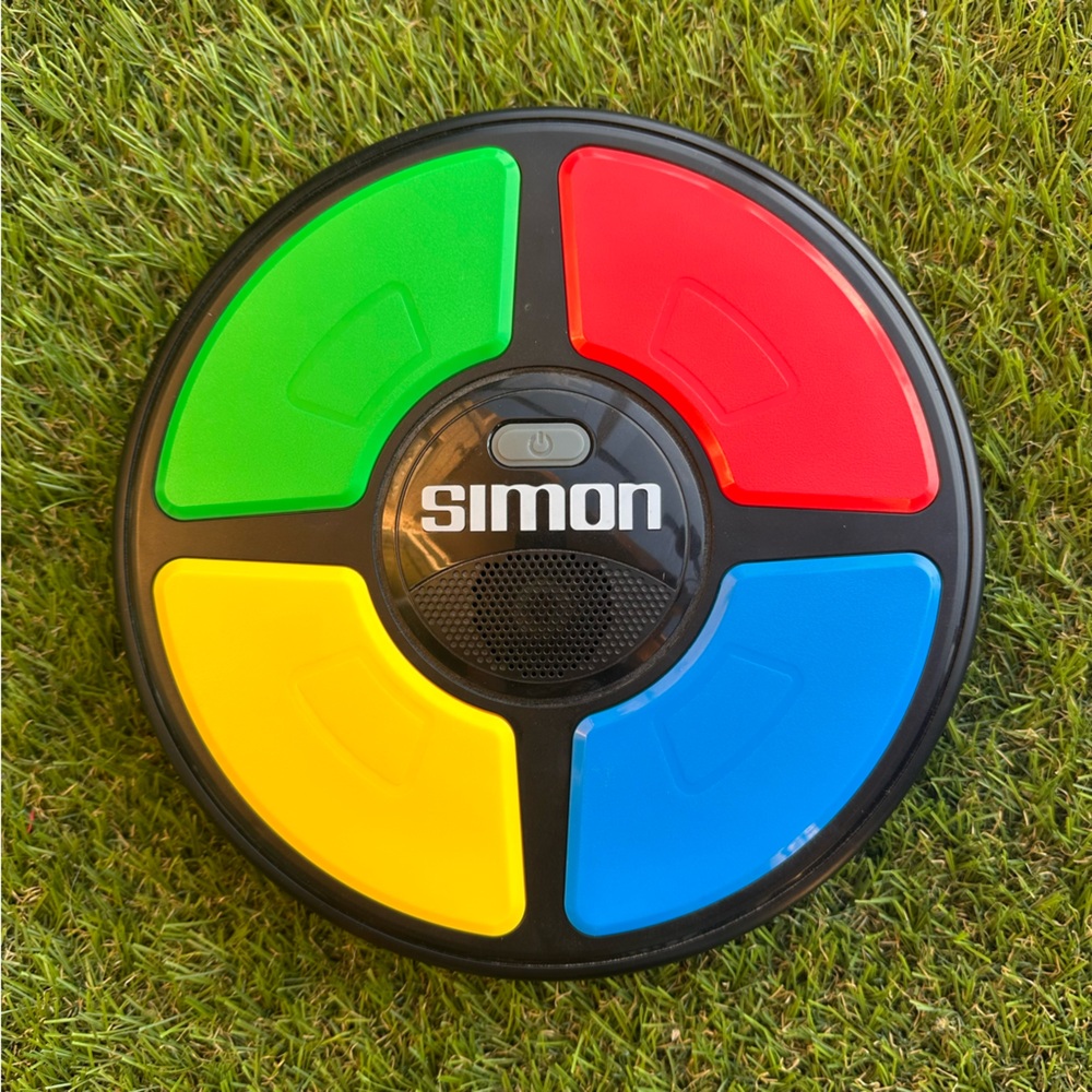 Simons Electronic Memory Game - Multicolor